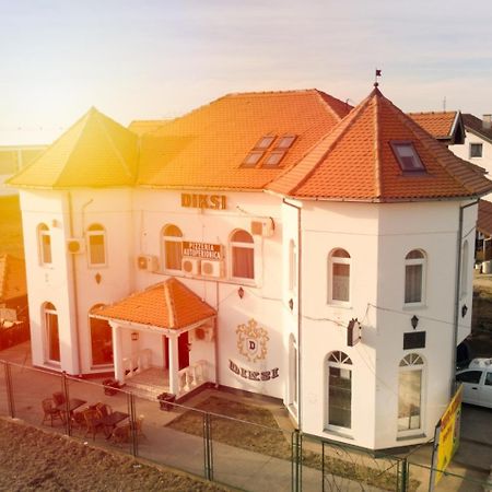 Apartmani Diksi Zrenjanin Luaran gambar