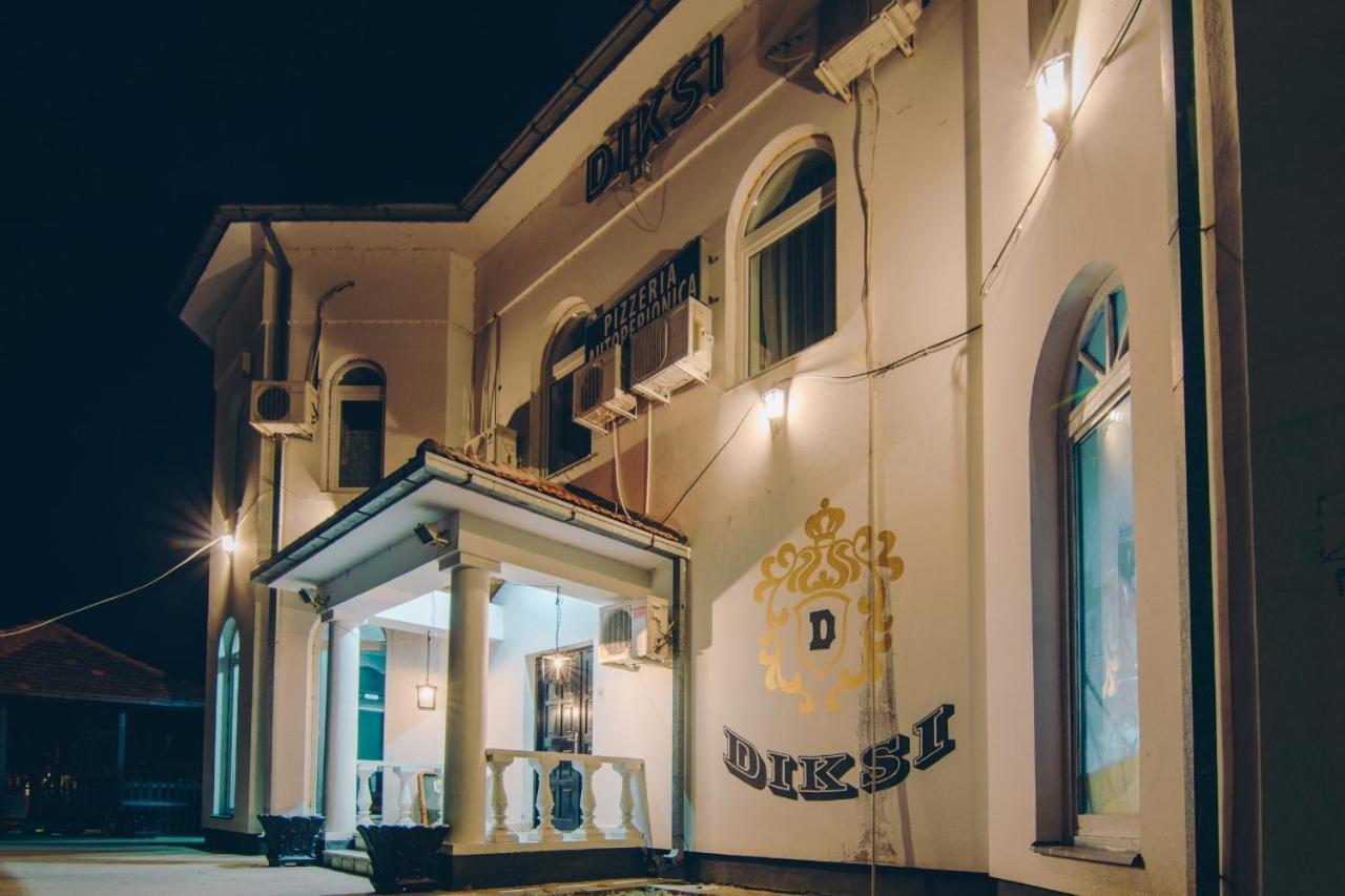 Apartmani Diksi Zrenjanin Luaran gambar