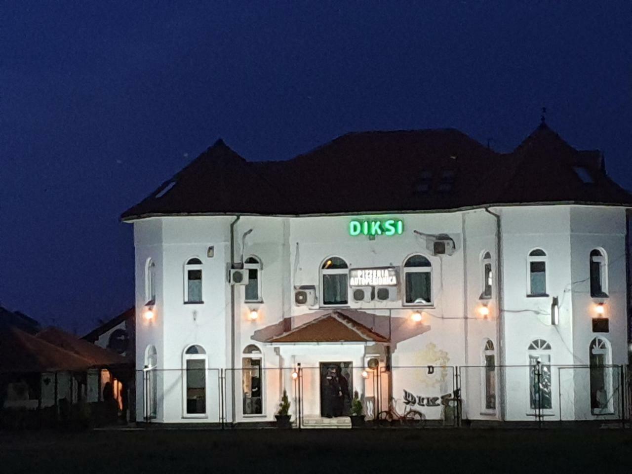Apartmani Diksi Zrenjanin Luaran gambar